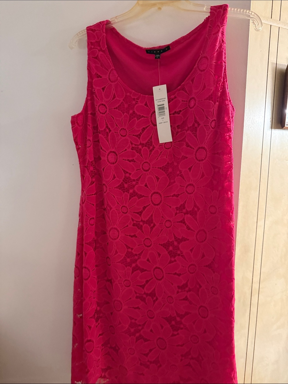 Super nice nice dress new with the tags pretty pink line dress